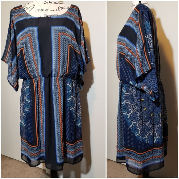 AUW Dresses & Skirts - AUW Scoop Neck Blue Printed Dress size XL